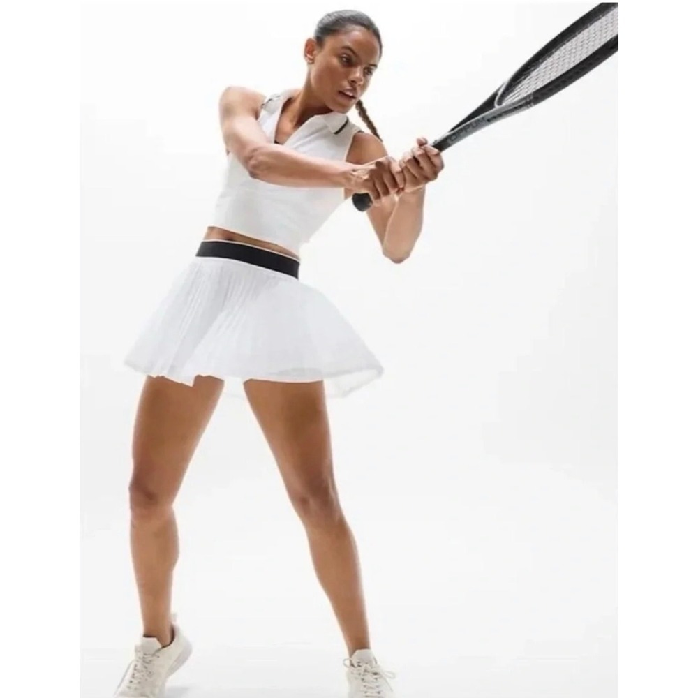 Athleta Pinnacle Skort Women White Pleated Tennis Mesh Athletic Size S